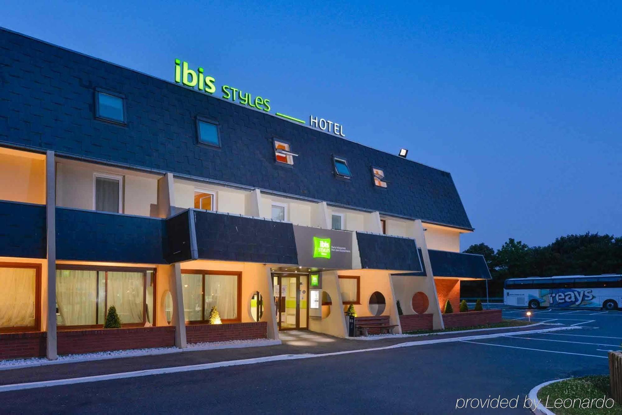 Ibis Styles Parc Des Expositions De Villepinte Villepinte  Exterior photo