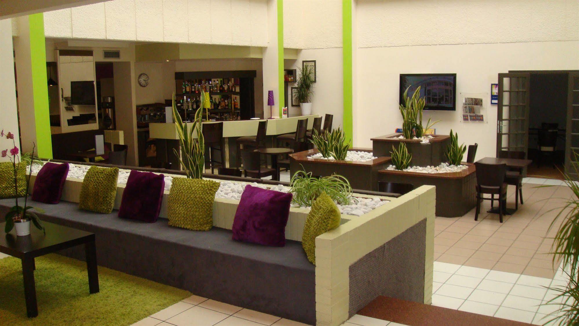 Ibis Styles Parc Des Expositions De Villepinte Villepinte  Exterior photo